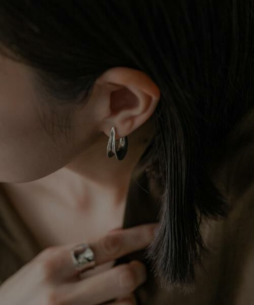 SMELLY / スメリー ピアス・イヤリング | SMELLY so’　curve pierce | 詳細8