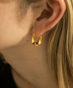 SMELLY / スメリー ピアス・イヤリング | SMELLY so’　curve pierce