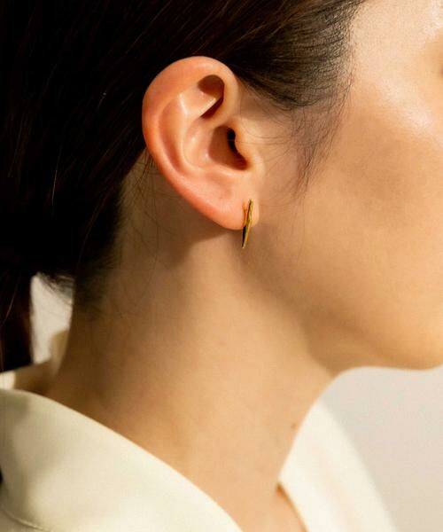 SMELLY / スメリー ピアス・イヤリング | SMELLY so’　nuance bar pierce | 詳細2