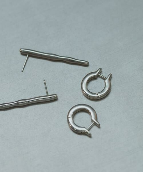 SMELLY / スメリー ピアス・イヤリング | SMELLY so’　long bar pierce | 詳細2