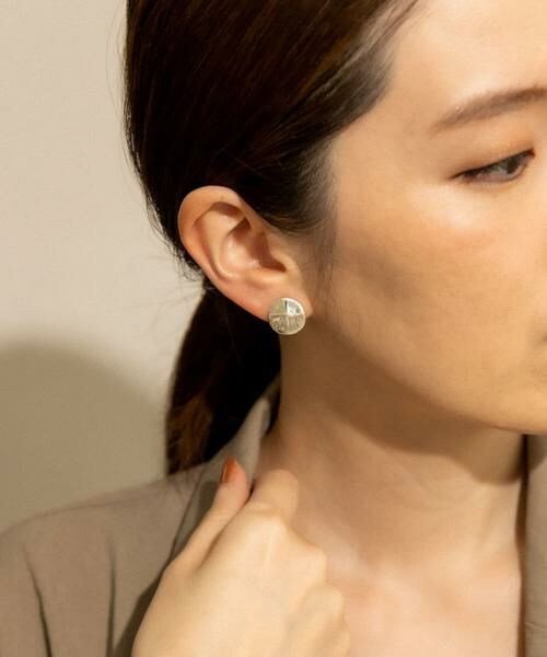 SMELLY / スメリー ピアス・イヤリング | SMELLY so’　nuance circle earring | 詳細5