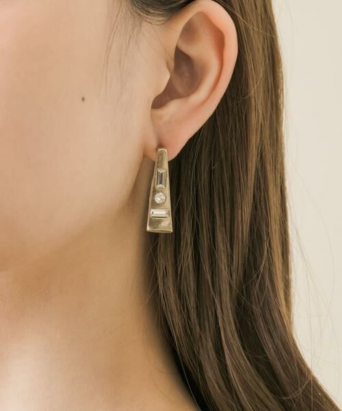 SMELLY / スメリー ピアス・イヤリング | ガラスメタルスクエアピアス | 詳細1