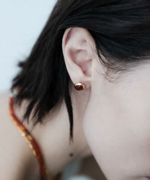 SMELLY / スメリー ピアス・イヤリング | SMELLY so’　carnelian oval pierce | 詳細3