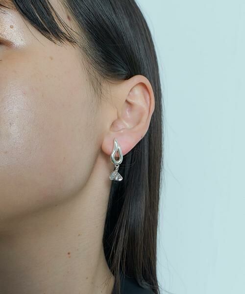 SMELLY / スメリー ピアス・イヤリング | SMELLY so’　crystal drop pierce | 詳細1