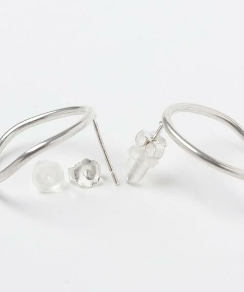 SMELLY / スメリー ピアス・イヤリング | SMELLY so’　curved circle pierce | 詳細10