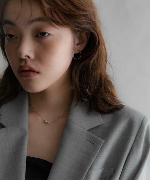 SMELLY / スメリー ピアス・イヤリング | SMELLY so’　curved circle pierce | 詳細4