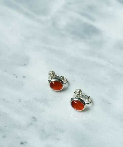 SMELLY / スメリー ピアス・イヤリング | SMELLY so’　carnelian oval earring | 詳細1