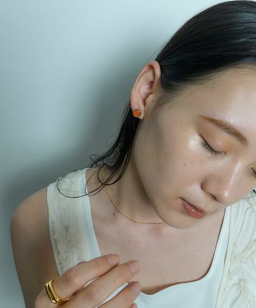 SMELLY / スメリー ピアス・イヤリング | SMELLY so’　carnelian oval earring | 詳細3