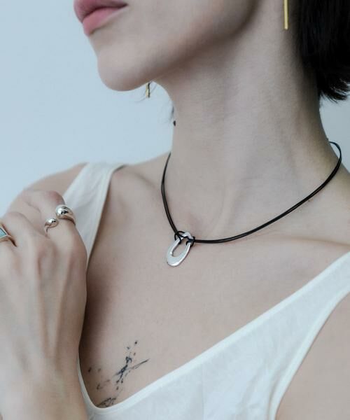 SMELLY / スメリー ネックレス・ペンダント・チョーカー | SMELLY so’　oval plate cord necklace | 詳細12