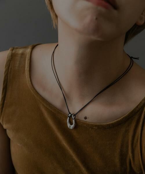 SMELLY / スメリー ネックレス・ペンダント・チョーカー | SMELLY so’　oval plate cord necklace | 詳細6