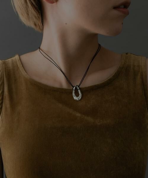 SMELLY / スメリー ネックレス・ペンダント・チョーカー | SMELLY so’　oval plate cord necklace | 詳細7