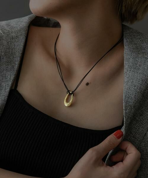 SMELLY / スメリー ネックレス・ペンダント・チョーカー | SMELLY so’　oval plate cord necklace | 詳細2