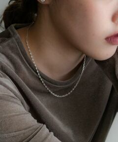 SMELLY so’　marina chain necklace