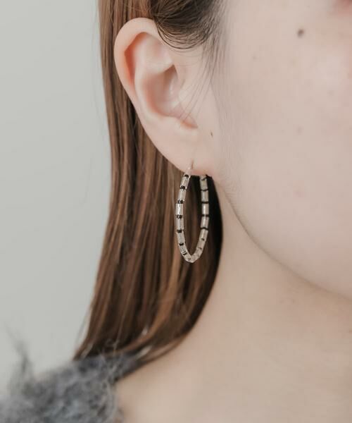 SMELLY / スメリー ピアス・イヤリング | ビーズフープピアス | 詳細4