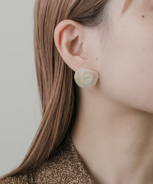 SMELLY / スメリー ピアス・イヤリング | ローズモチーフジュシピアス | 詳細3