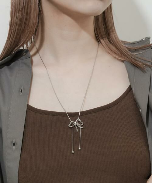 SMELLY / スメリー ネックレス・ペンダント・チョーカー | メタルニュアンスリボンループタイネックレス | 詳細3