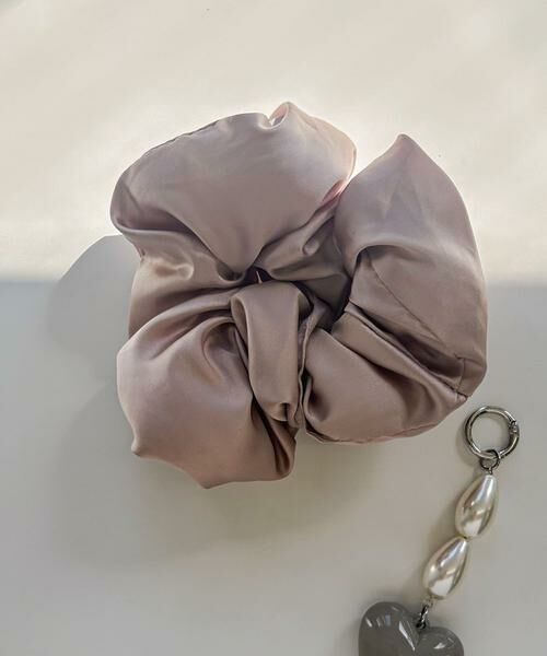 SMELLY / スメリー ヘアゴム・シュシュ | サテンボリュームビッグシュシュ | 詳細11