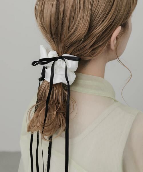 SMELLY / スメリー ヘアゴム・シュシュ | サテンリボンボリュームシュシュ | 詳細2