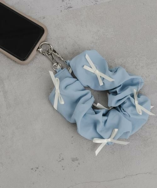 SMELLY / スメリー モバイルケース | リボンシュシュハンドルストラップ | 詳細2