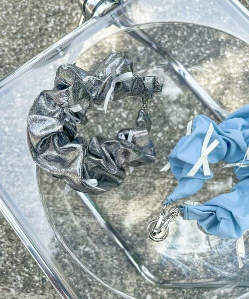 SMELLY / スメリー モバイルケース | リボンシュシュハンドルストラップ | 詳細23