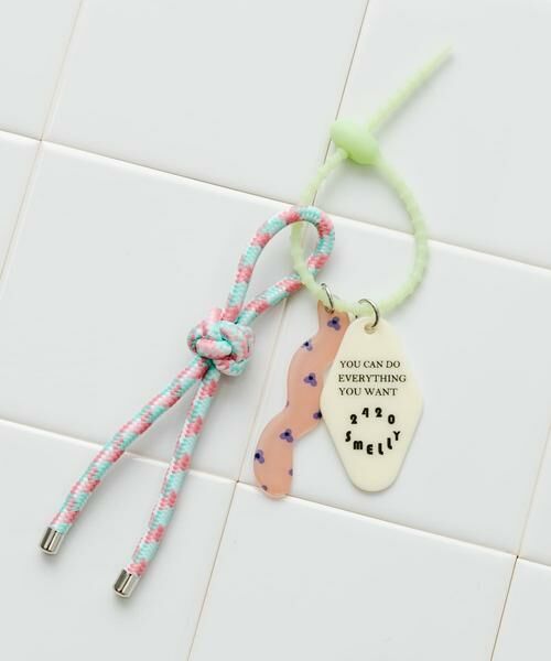 SMELLY/スメリー カラフルチャームシリコンキーチェーン グリーン - SMELLY/スメリー カラフルチャームシリコンキーチェーン グリーン -