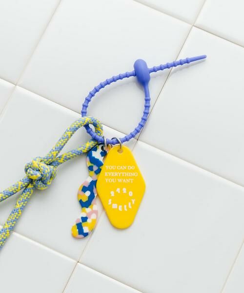 SMELLY / スメリー キーホルダー・ストラップ | カラフルチャームシリコンキーチェーン | 詳細10