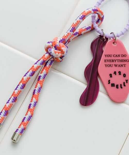 SMELLY / スメリー キーホルダー・ストラップ | カラフルチャームシリコンキーチェーン | 詳細15