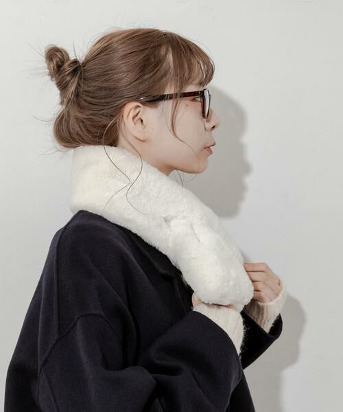 SMELLY / スメリー マフラー・ショール・スヌード・ストール | エコファーミニティペット | 詳細11