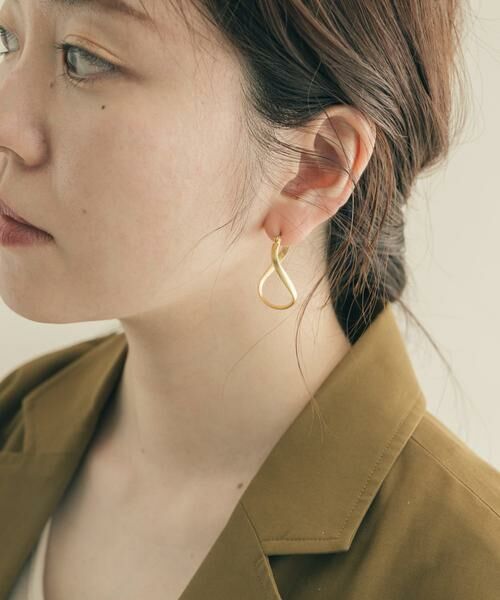 SMELLY / スメリー ピアス・イヤリング | ネジリフープピアス | 詳細8