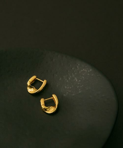 SMELLY / スメリー ピアス・イヤリング | SMELLY so’　twist pierce | 詳細1