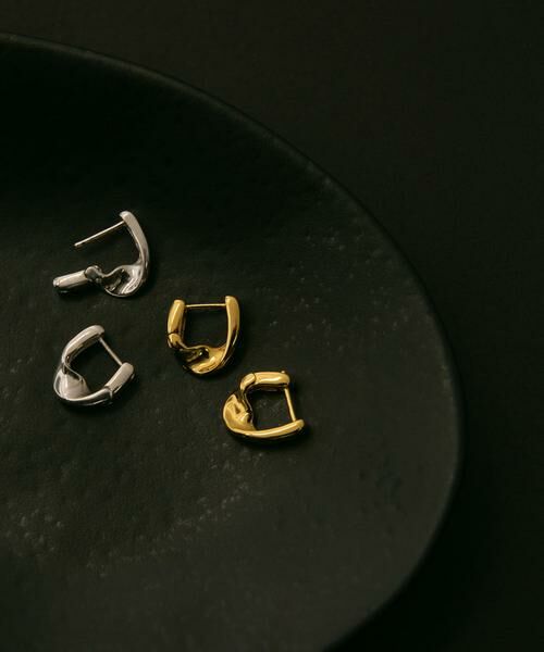 SMELLY / スメリー ピアス・イヤリング | SMELLY so’　twist pierce | 詳細5