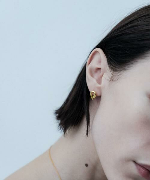 SMELLY / スメリー ピアス・イヤリング | SMELLY so’　asymmetric solid pierce | 詳細2