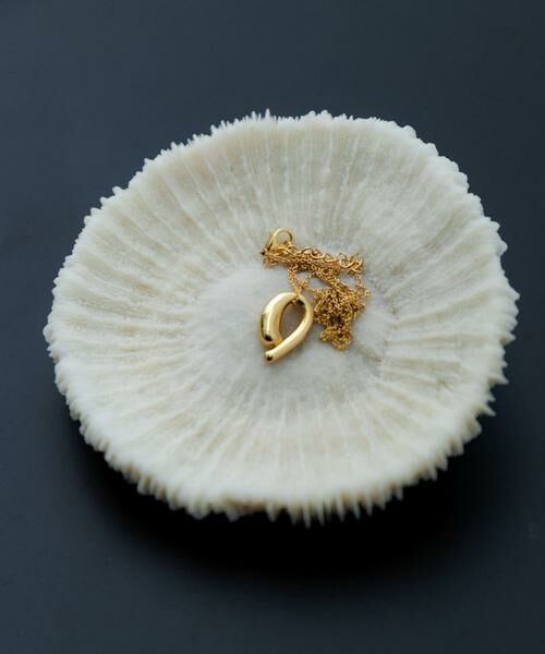 SMELLY / スメリー ネックレス・ペンダント・チョーカー | SMELLY so’　asymmetric solid necklace | 詳細3