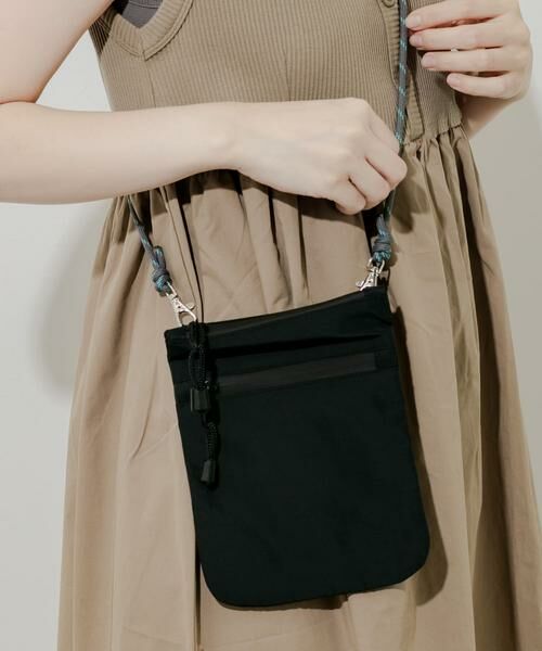 SMELLY / スメリー ショルダーバッグ | ジップミニサコッシュ | 詳細12
