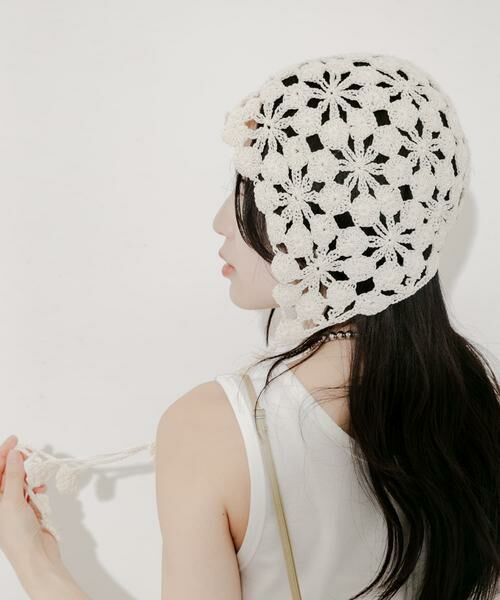 SMELLY / スメリー ニットキャップ | フラワークロシェボンネット | 詳細3