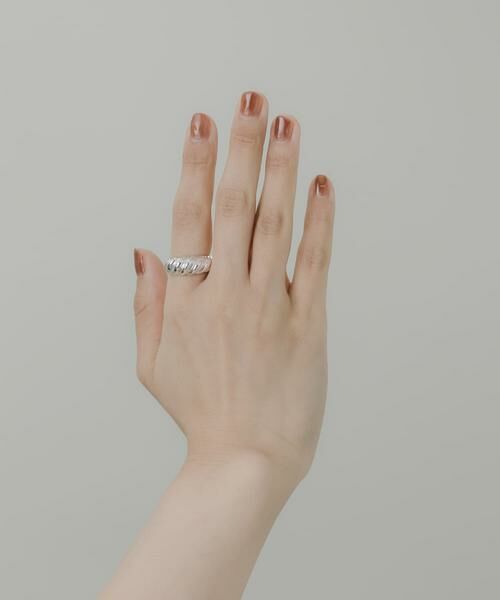 SMELLY / スメリー リング | ツイストボリュームリング | 詳細3