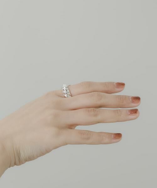 SMELLY / スメリー リング | ツイストボリュームリング | 詳細5