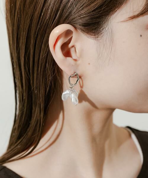 SMELLY / スメリー ピアス・イヤリング | パールスウェイピアス | 詳細3