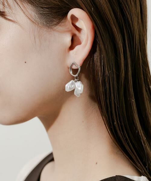 SMELLY / スメリー ピアス・イヤリング | パールスウェイピアス | 詳細4