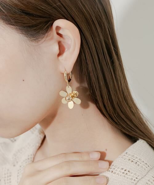 SMELLY / スメリー ピアス・イヤリング | メタルフラワースウィングピアス | 詳細5