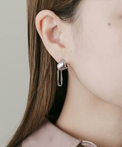 SMELLY / スメリー ピアス・イヤリング | ニュアンスメタルモチーフチェーンピアス