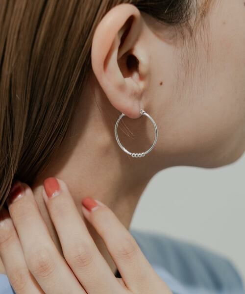 SMELLY / スメリー ピアス・イヤリング | スィンフープピアス | 詳細1