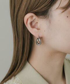 SMELLY / スメリー ピアス・イヤリング | ステンレスニュアンスプックリフープピアス