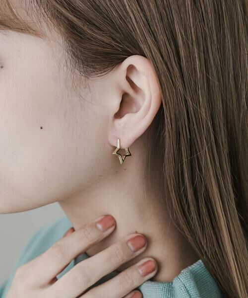 SMELLY / スメリー ピアス・イヤリング | スターモチーフメタルフープピアス | 詳細2