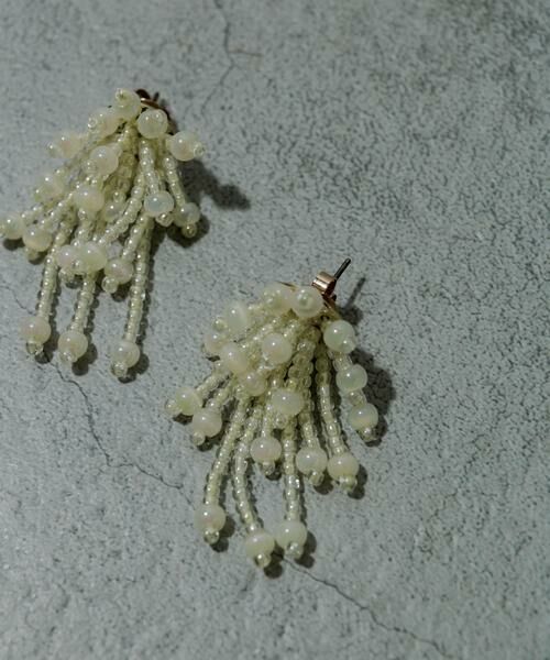 SMELLY / スメリー ピアス・イヤリング | ビーズシャワーピアス | 詳細1