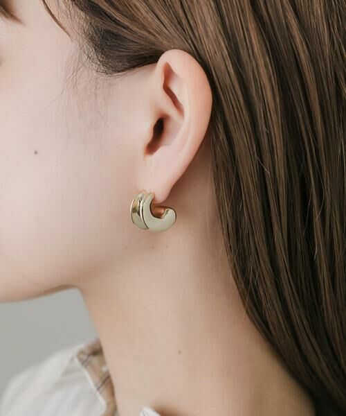 SMELLY / スメリー ピアス・イヤリング | ニュアンスカーブワイドピアス | 詳細2