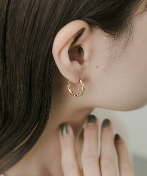 SMELLY / スメリー ピアス・イヤリング | ステンレスツイストフープピアス | 詳細4