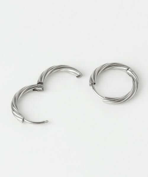 SMELLY / スメリー ピアス・イヤリング | ステンレスツイストフープピアス | 詳細9