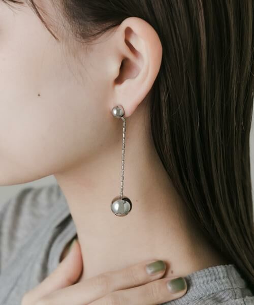 SMELLY / スメリー ピアス・イヤリング | メタルボールスウェイロングピアス | 詳細2