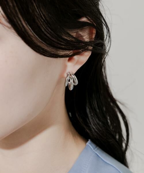 SMELLY / スメリー ピアス・イヤリング | ステンレススリーラインピアス | 詳細3